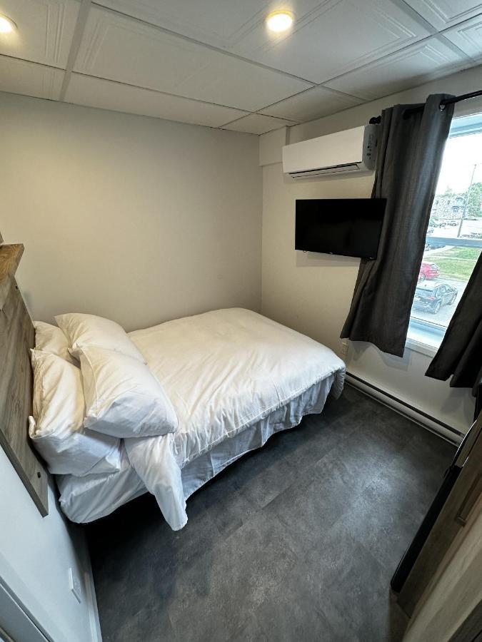 Le Chambreur Rouyn Exterior photo